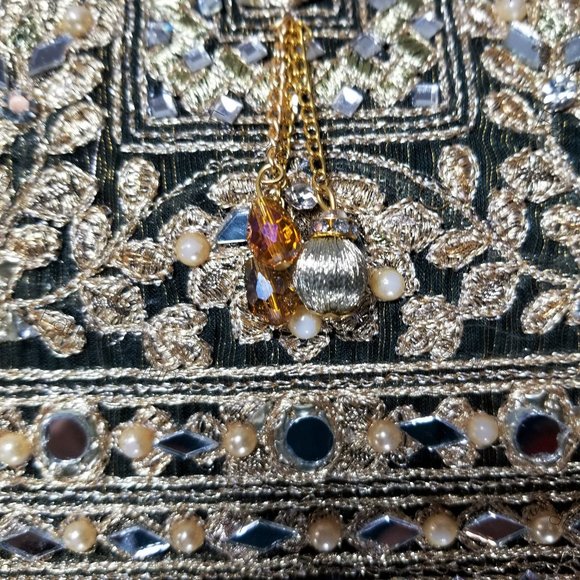 XL NEW Pakistani Tawakkal Fancy Embroidered Masuri Banarsi Shalwar Kameez XL/47 - Picture 16 of 16